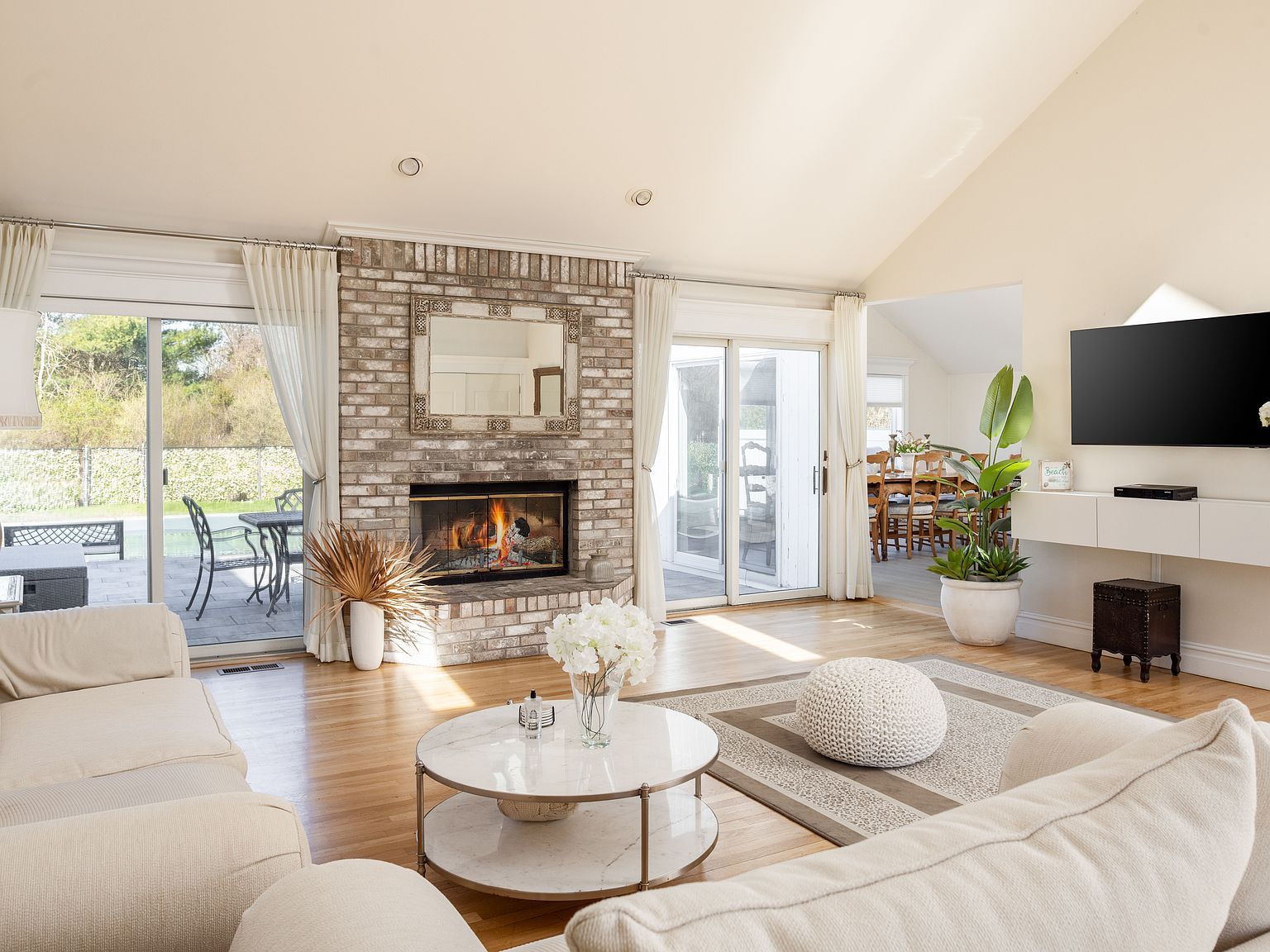 3 Clay Pit Rd Remsenburg, NY 11960 - Thumbnail 5