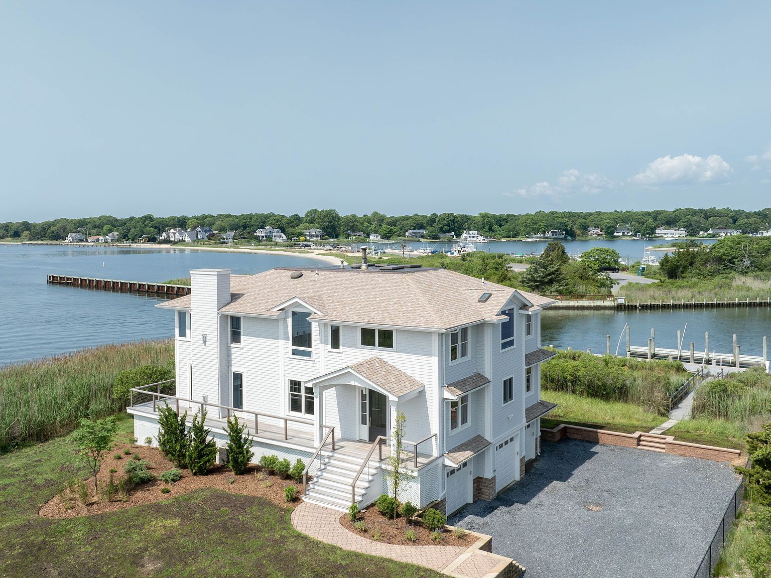 7 Convent Ln Center Moriches, NY 11934 - Thumbnail 5