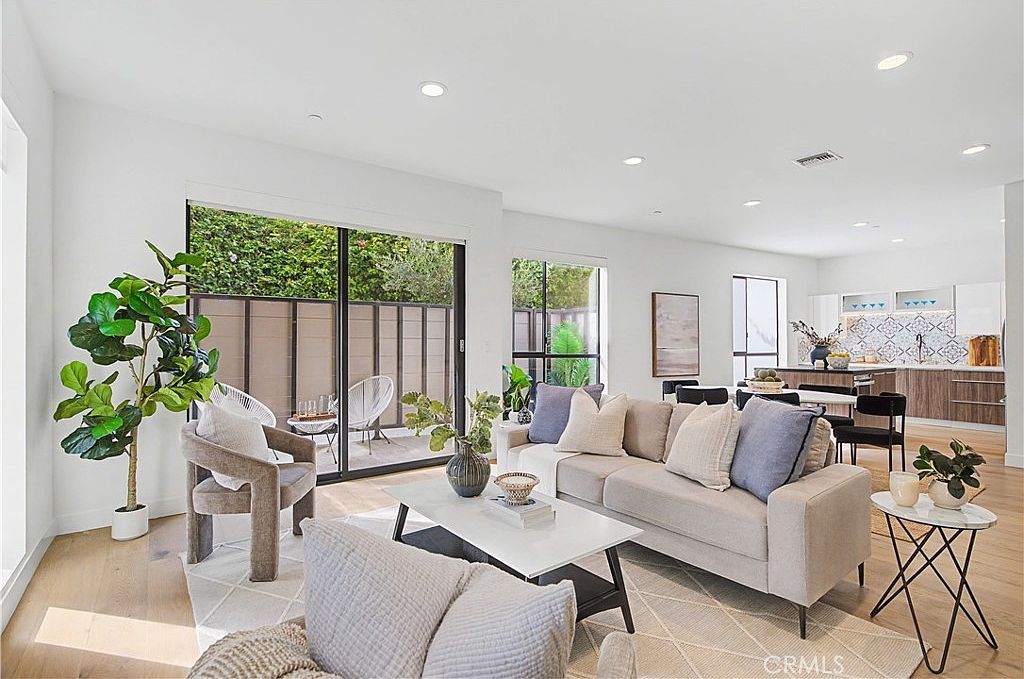 3981 Moore St APT 101 Los Angeles, CA 90066 - Thumbnail 5