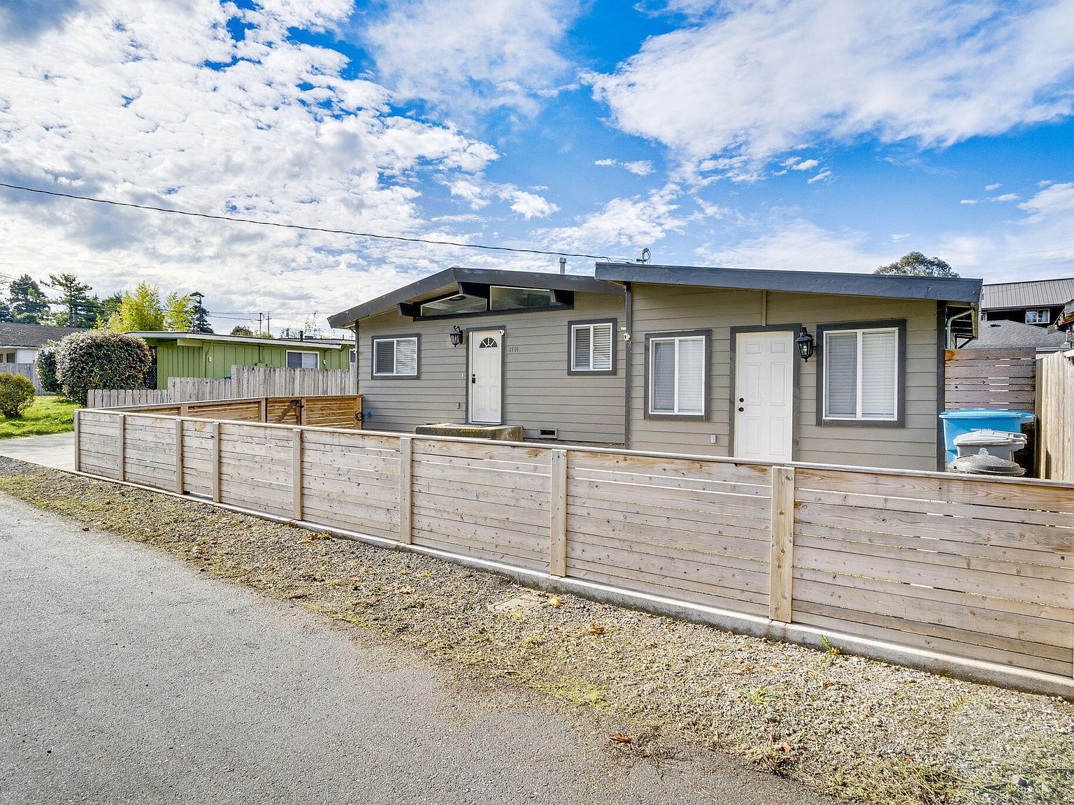 2710 Pleasant Ave Eureka, CA 95503 - Thumbnail 5