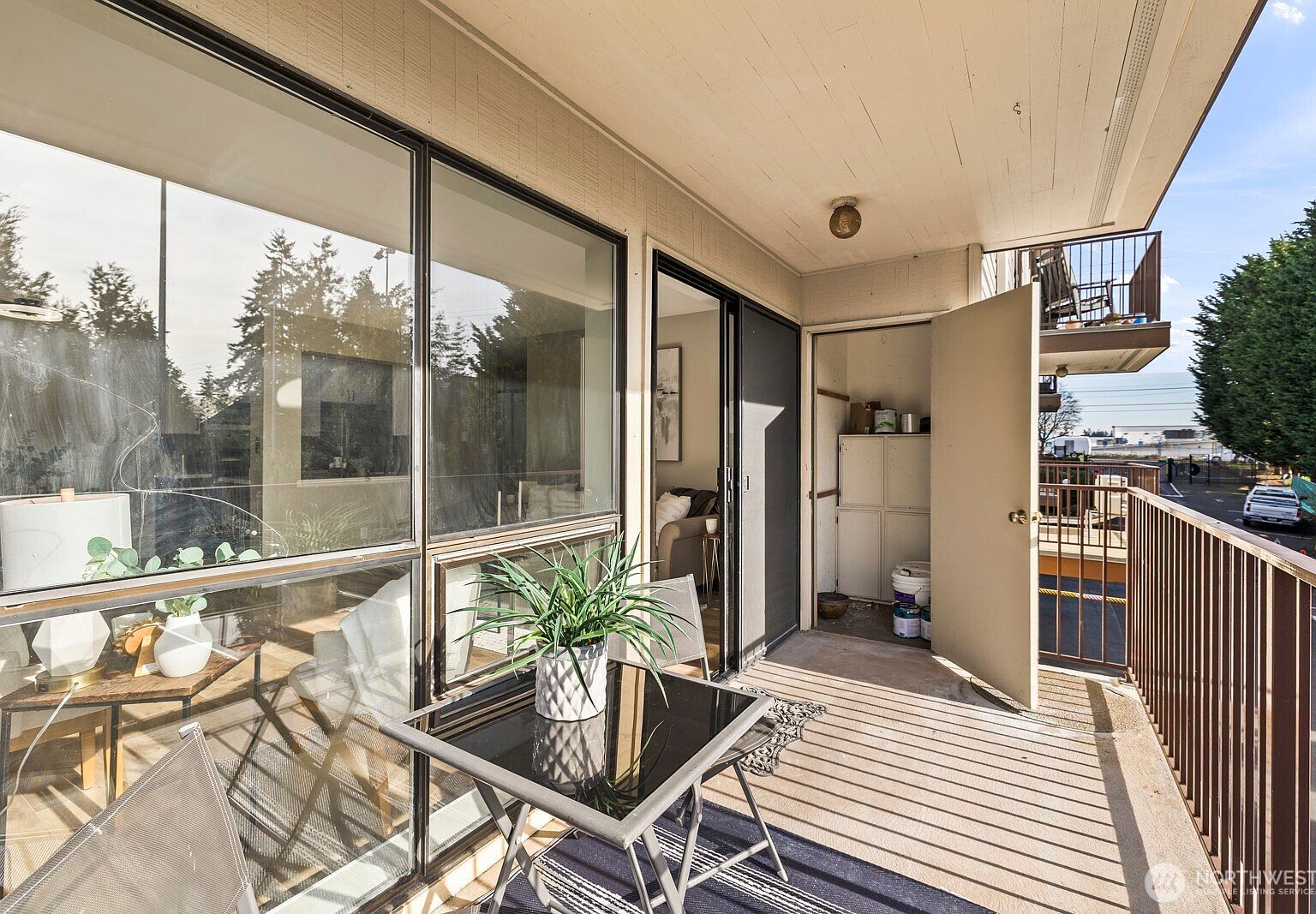 13201 Linden Ave N APT 306A Seattle, WA 98133 - Thumbnail 5