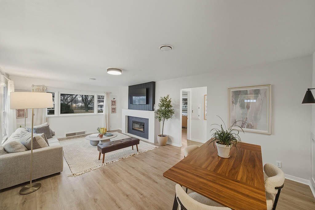 302 S Linn St Roland, IA 50236 - Thumbnail 5