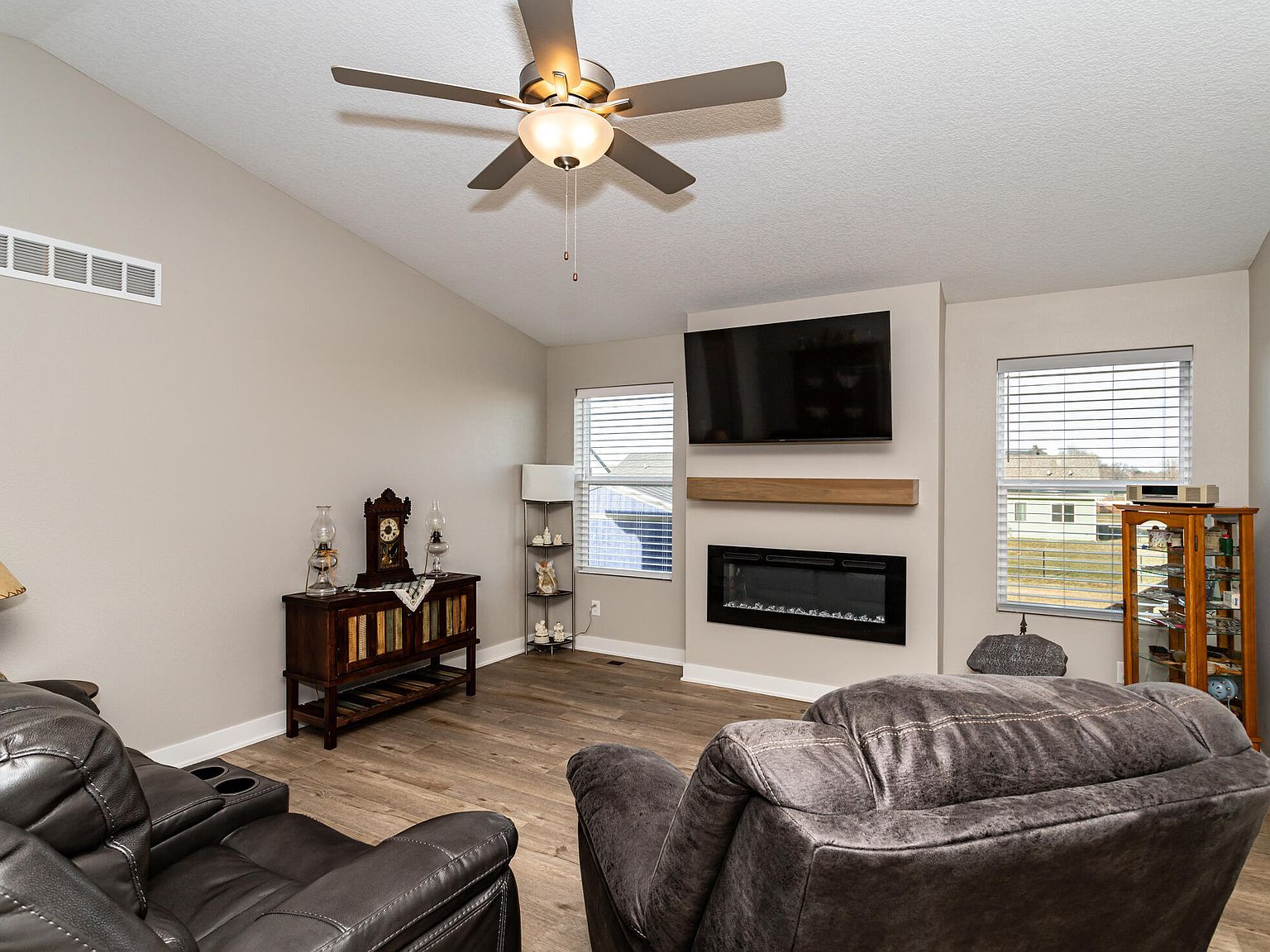 508 Wicker Dr Huxley, IA 50124 - Thumbnail 5