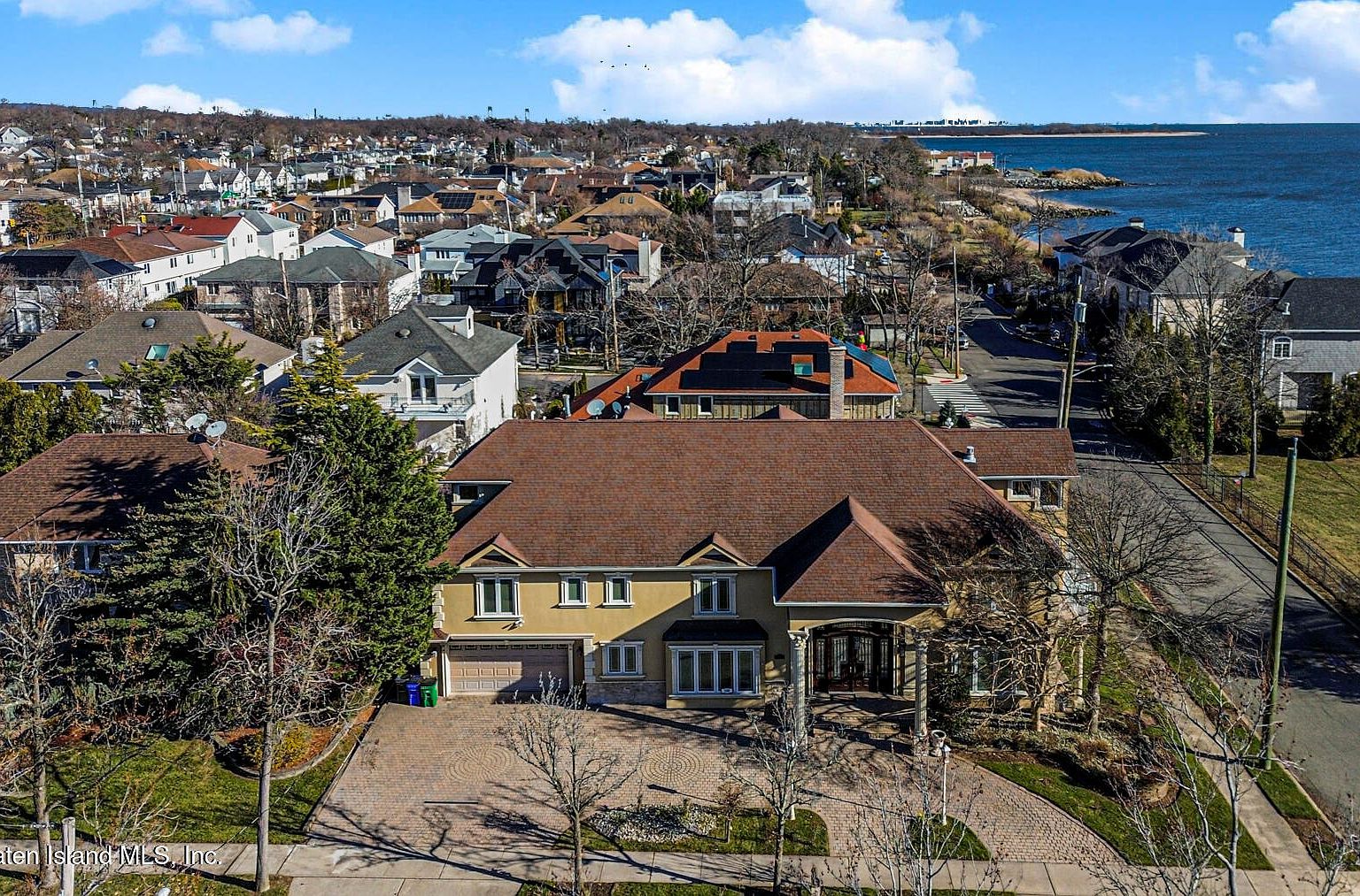 133 Ryan Pl Staten Island, NY 10312 - Thumbnail 5