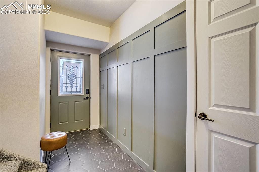 6009 Olympic Rd Manitou Springs, CO 80829 - Thumbnail 5