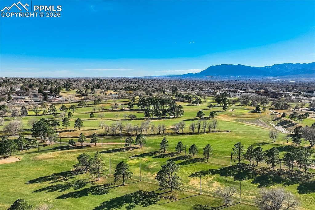 3271 Templeton Gap Rd Colorado Springs, CO 80907 - Thumbnail 5