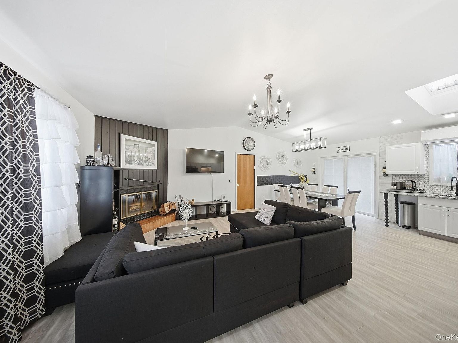 4 Ray Ln Loch Sheldrake, NY 12759 - Thumbnail 5