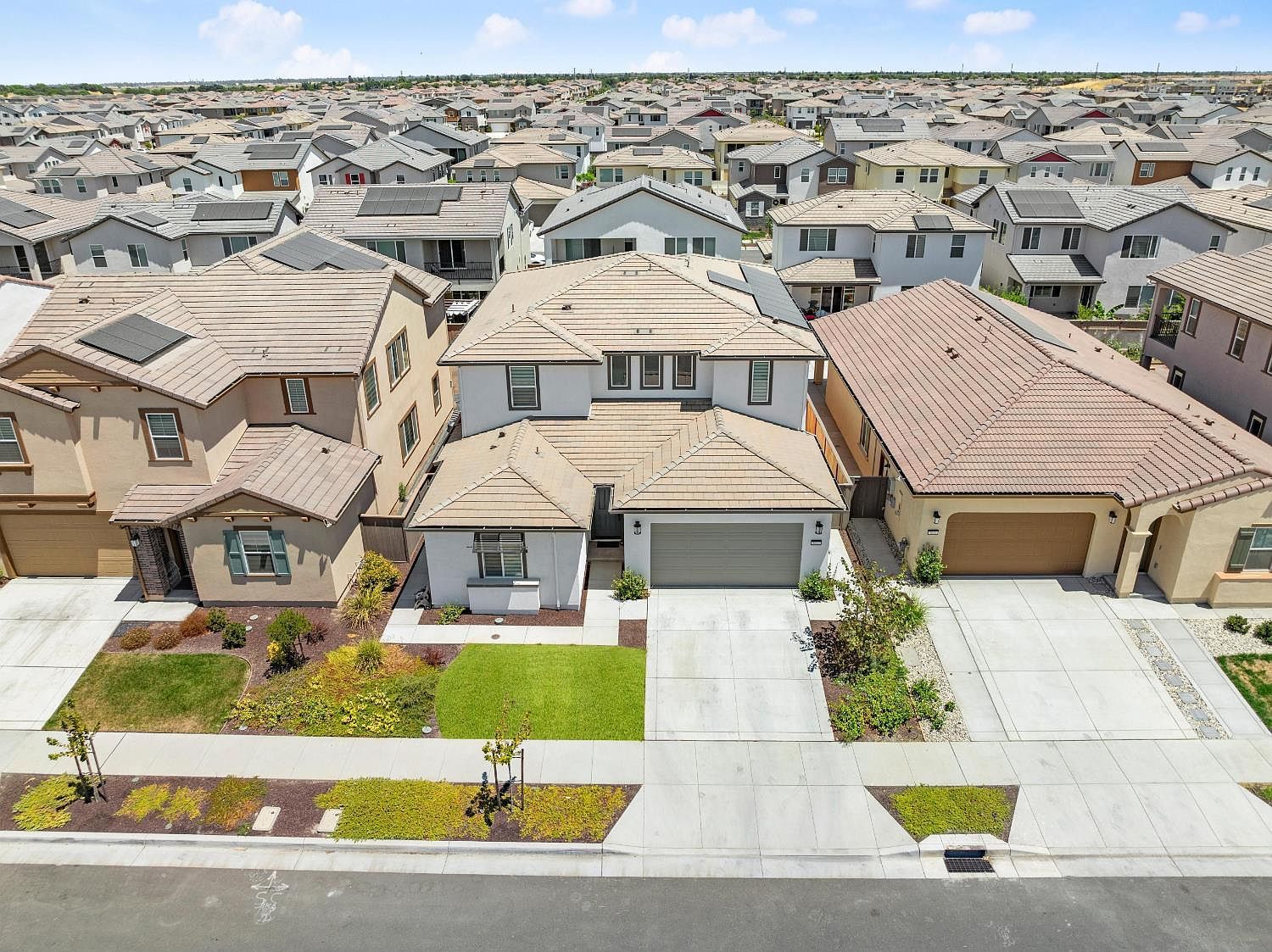 5672 Sailrock St Sacramento, CA 95835 - Thumbnail 5