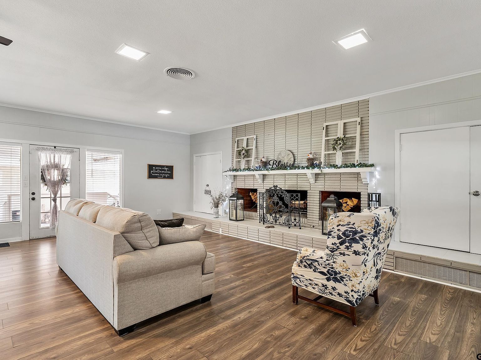 1003 Hillcrest St Jacksonville, TX 75766 - Thumbnail 5