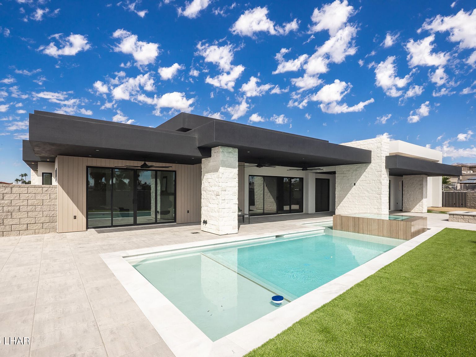 2480 Stroke Dr Lake Havasu City, AZ 86406 - Thumbnail 5