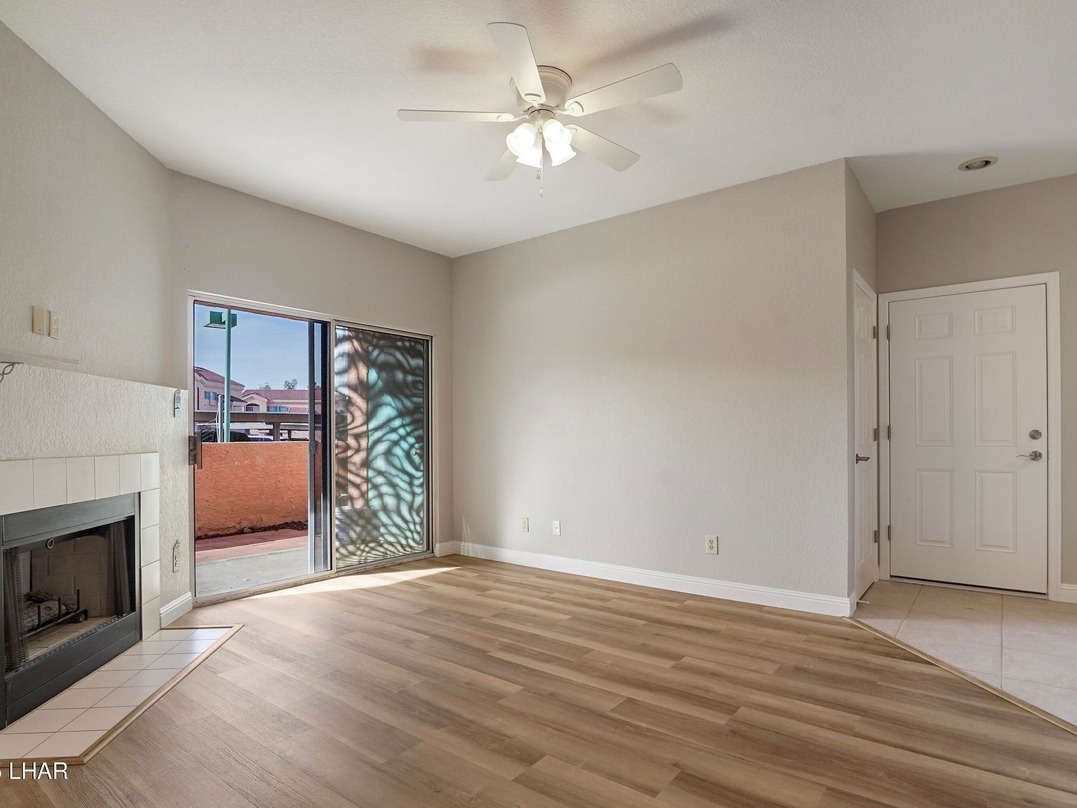 1650 Smoketree Ave S UNIT 132 Lake Havasu City, AZ 86403 - Thumbnail 5