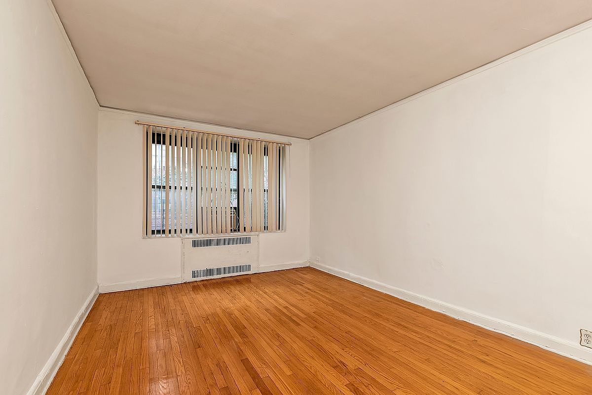 3421 78th St APT 2I Flushing, NY 11372 - Thumbnail 5