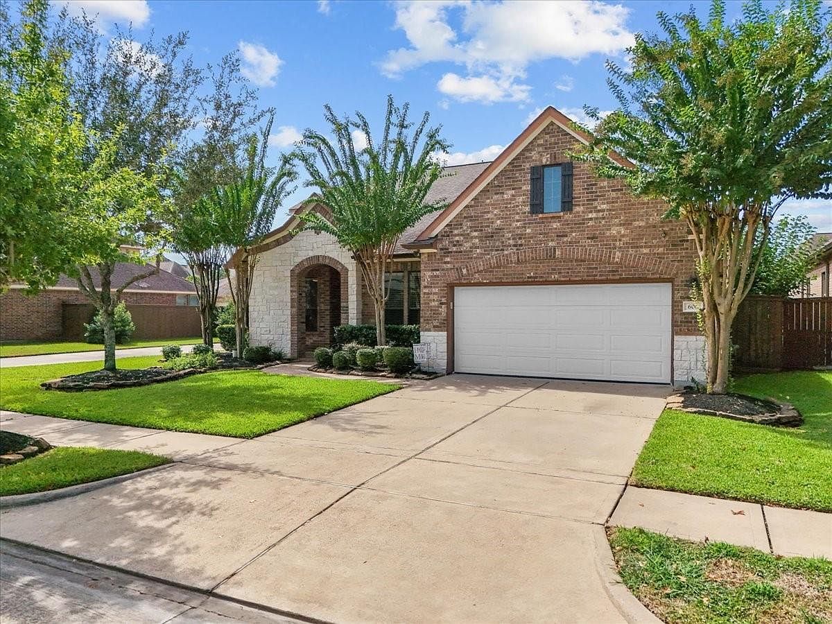 606 W Frk Webster, TX 77598 - Thumbnail 5