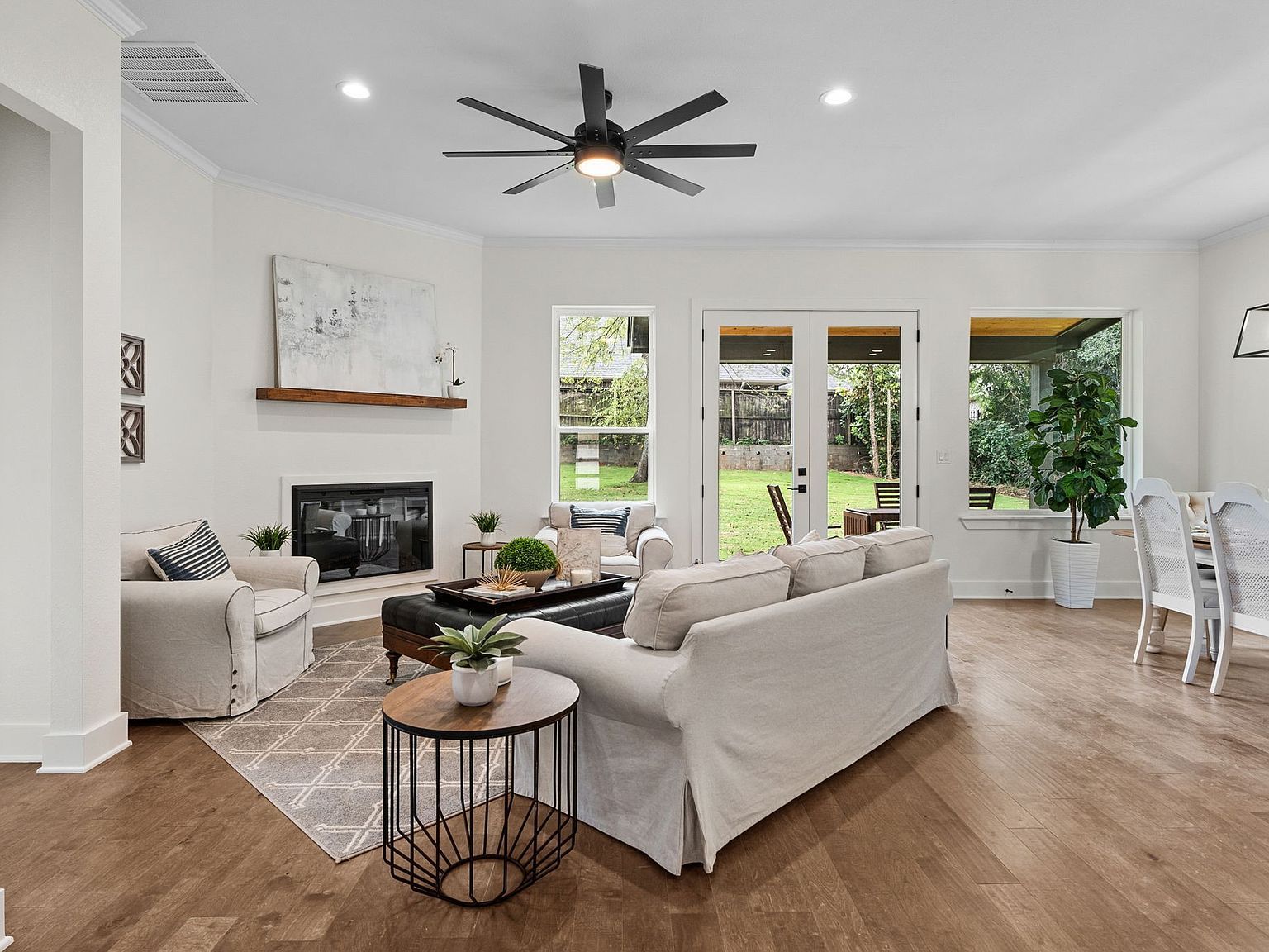 1106 S Main St Lindale, TX 75771 - Thumbnail 5