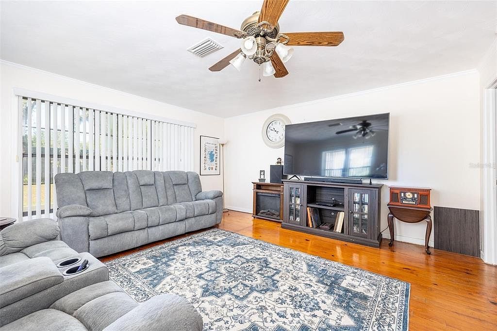 207 Senter Ave NW Branford, FL 32008 - Thumbnail 5