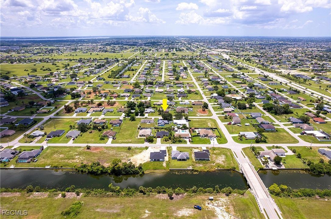 1728 NE 22nd Ter Cape Coral, FL 33909 - Thumbnail 5