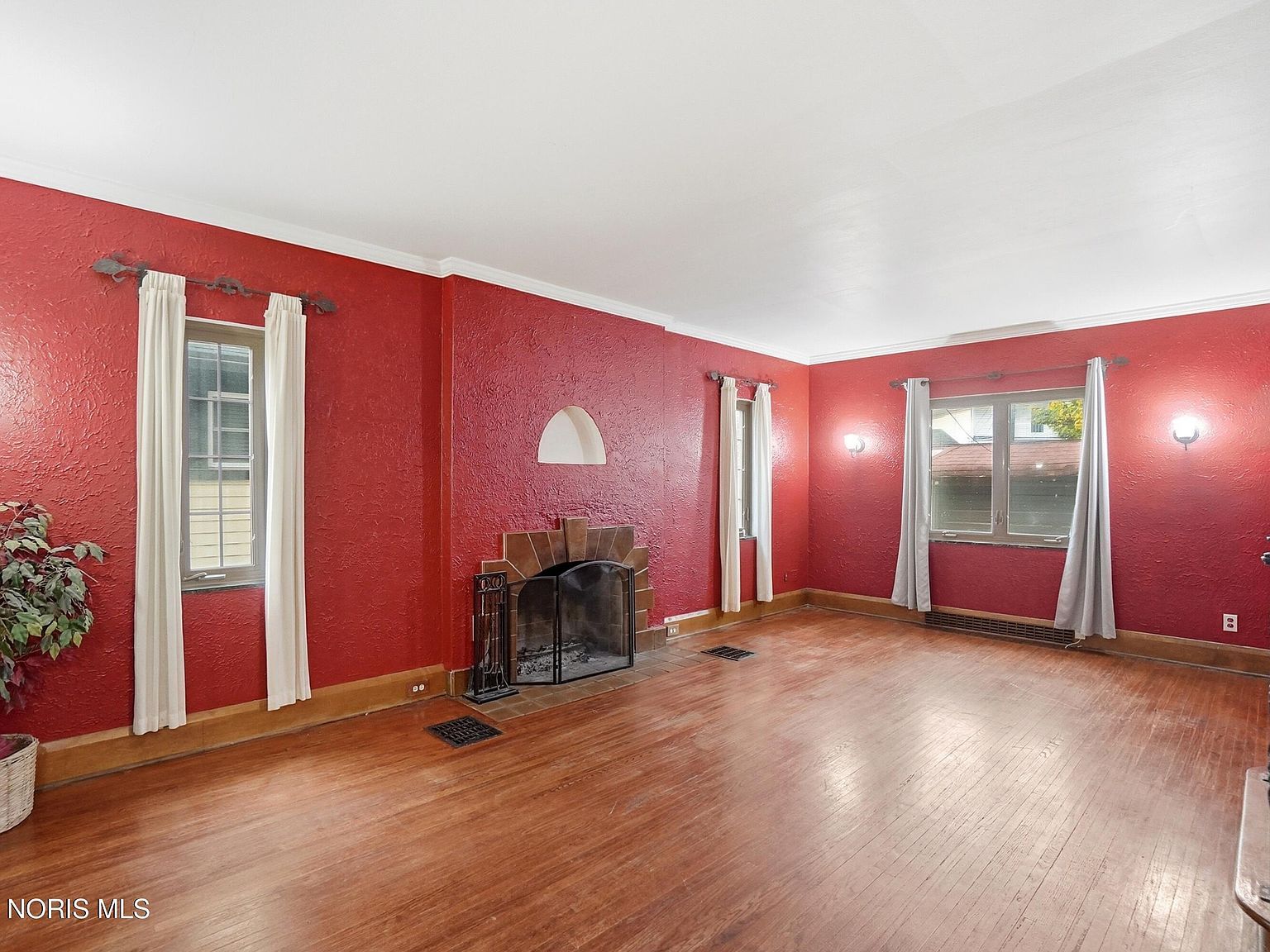 4111 Carthage Rd Toledo, OH 43612 - Thumbnail 5