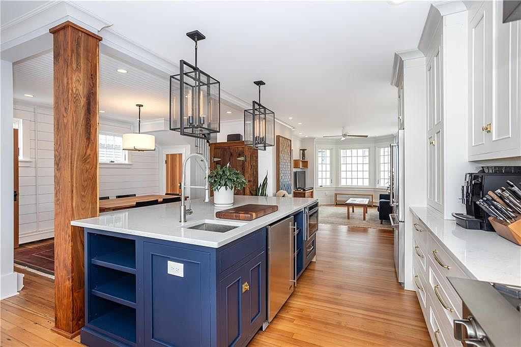 71 Pope St Newport, RI 02840 - Thumbnail 5