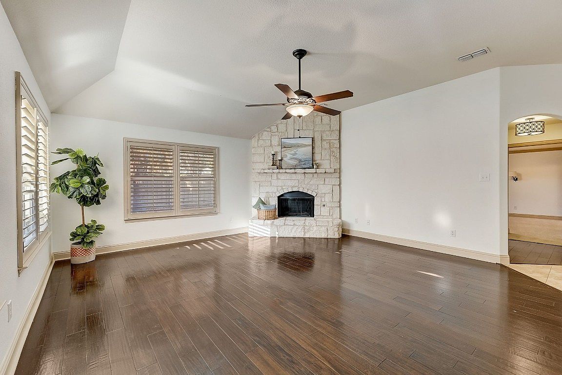 1904 Hackett Creek Dr McKinney, TX 75072 - Thumbnail 5