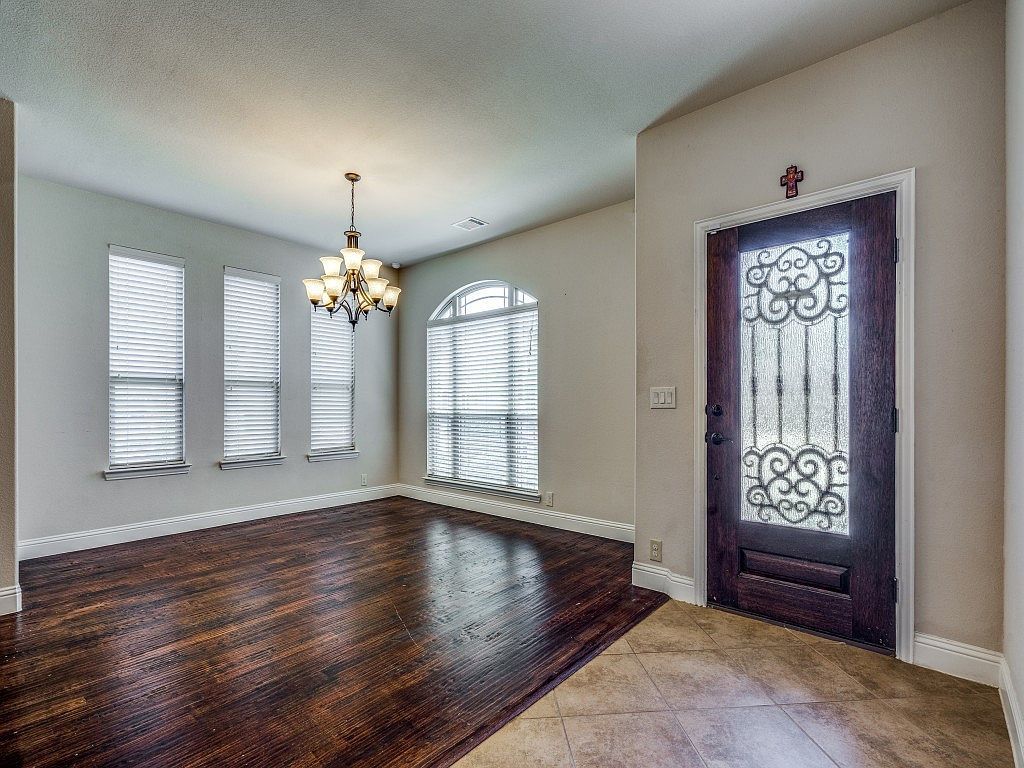 1601 Zebra Finch Dr Little Elm, TX 75068 - Thumbnail 5