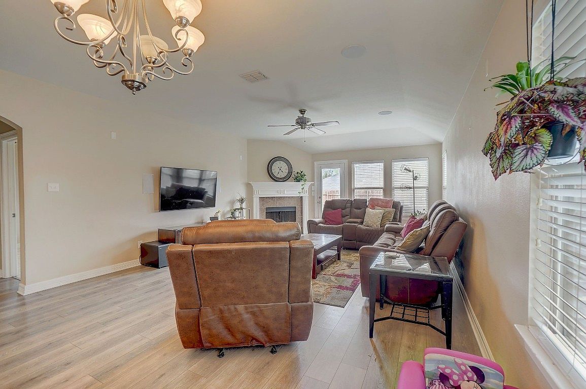 1416 Toucan Dr Little Elm, TX 75068 - Thumbnail 5