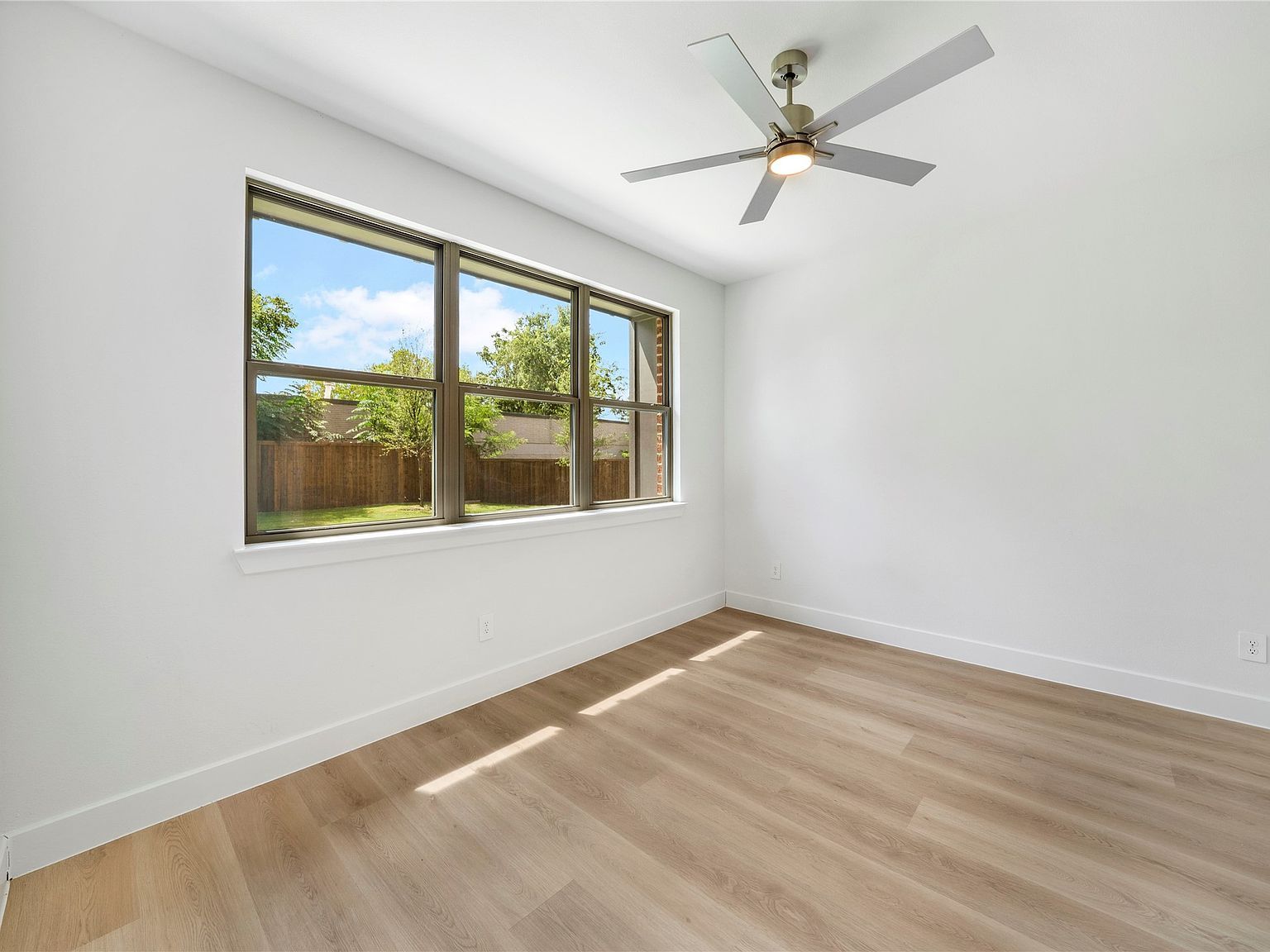 13351 Goodland St #207 Dallas, TX 75211 - Thumbnail 5