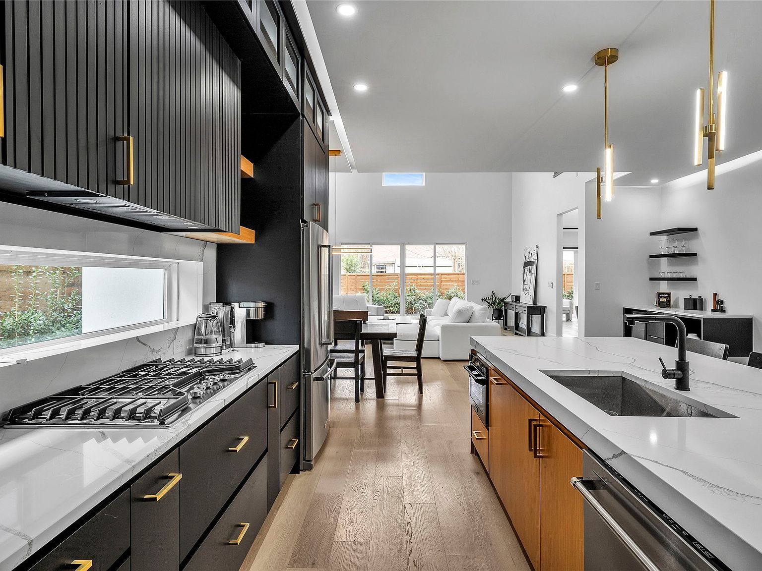 4721 Linnet Ln Dallas, TX 75209 - Thumbnail 5