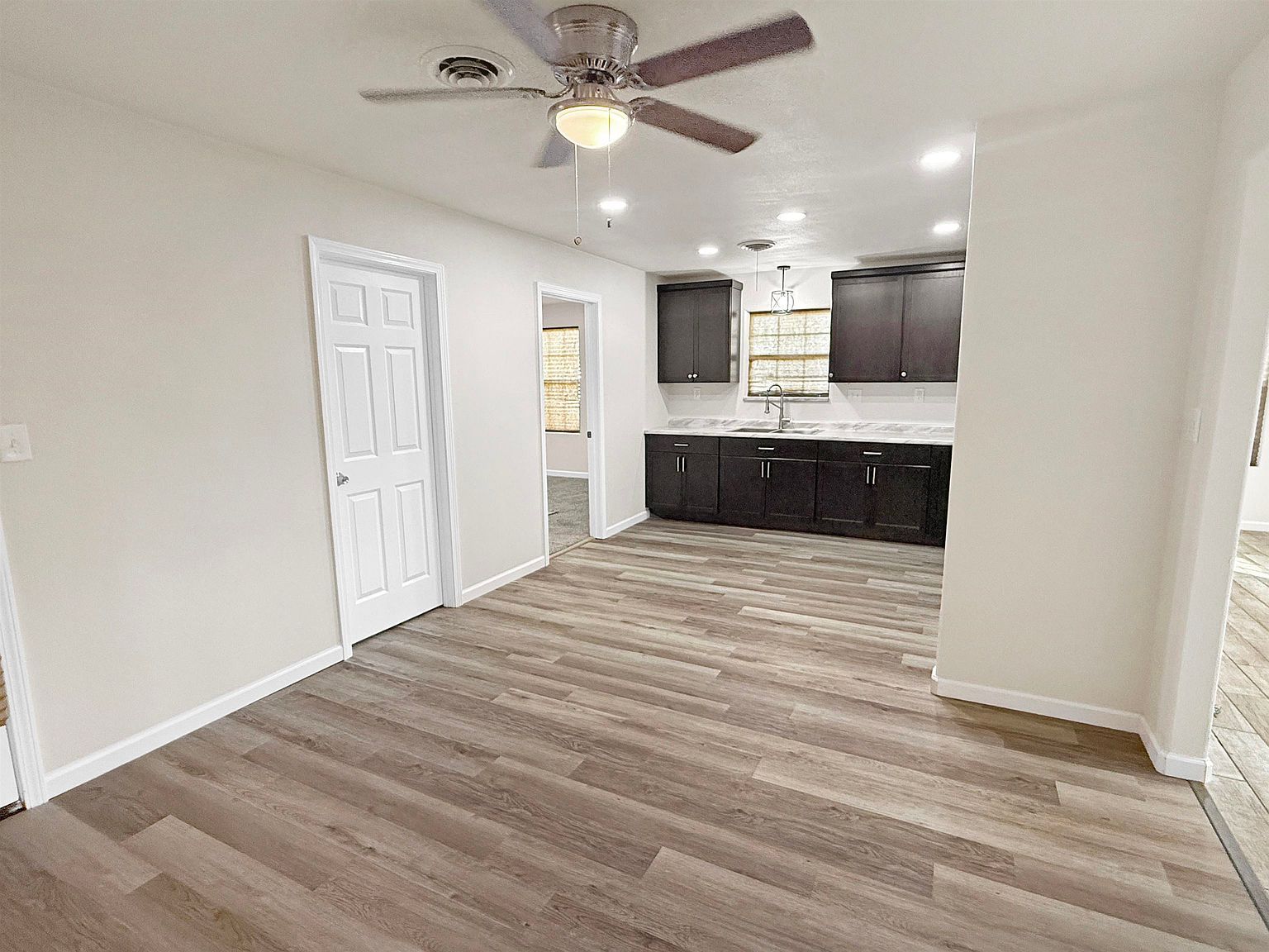 3701 Ridgemont Dr Orange, TX 77630 - Thumbnail 5