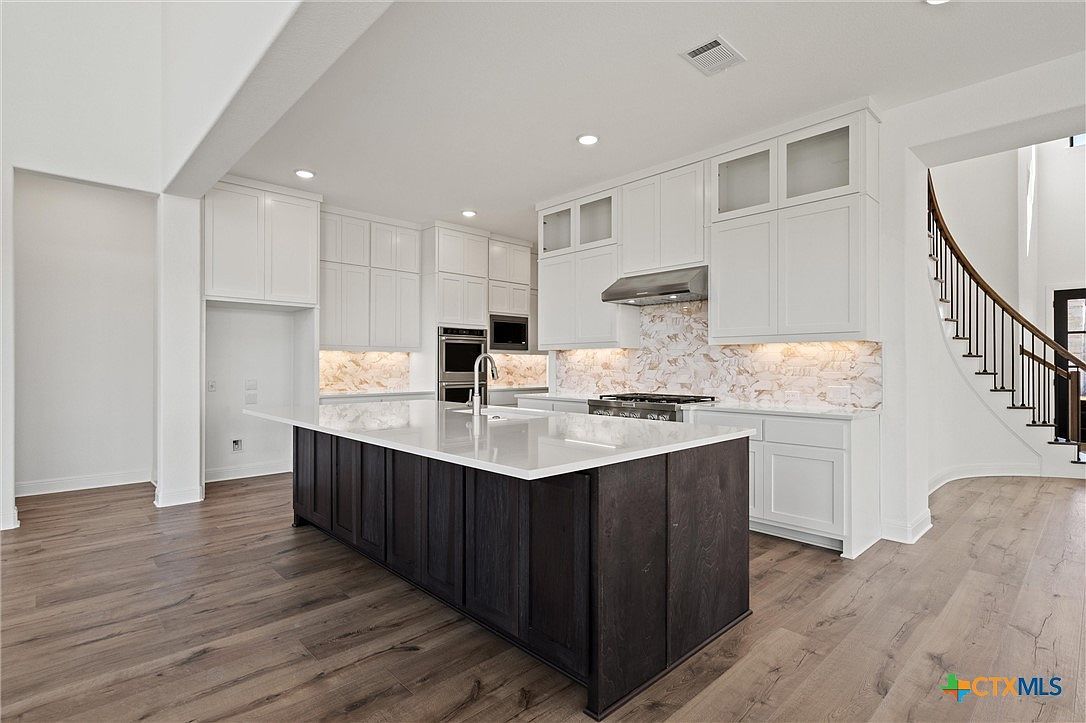 2004 Crimson Sunset Cv Georgetown, TX 78628 - Thumbnail 5