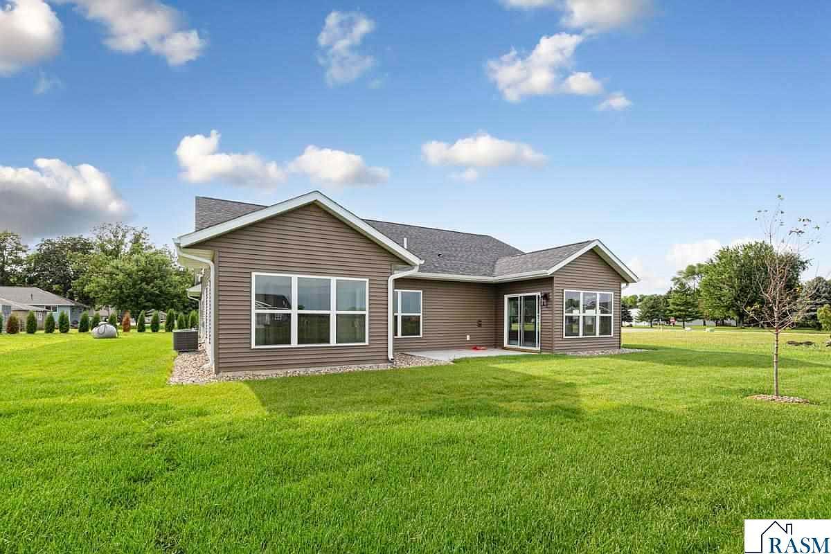 105 Gray Fox Path Eagle Lake, MN 56024 - Thumbnail 5