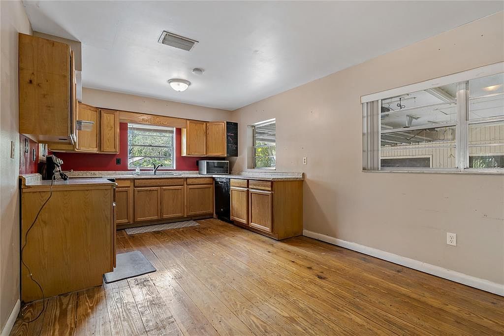 208 Lake Dale Dr Auburndale, FL 33823 - Thumbnail 5