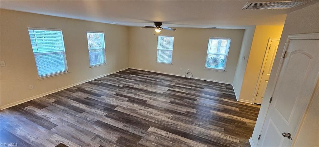 2922 Mimosa Ct Randleman, NC 27317 - Thumbnail 5