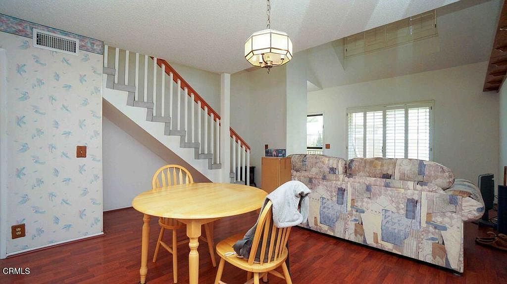 1233 Osage Ln Ventura, CA 93004 - Thumbnail 5