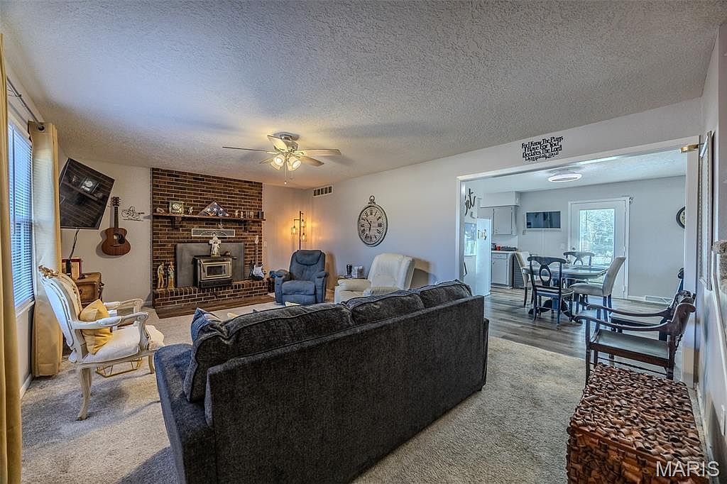 1618 Finn Dr Lebanon, MO 65536 - Thumbnail 5