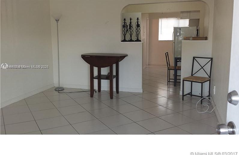 330 74th St APT 13 Miami Beach, FL 33141 - Thumbnail 5