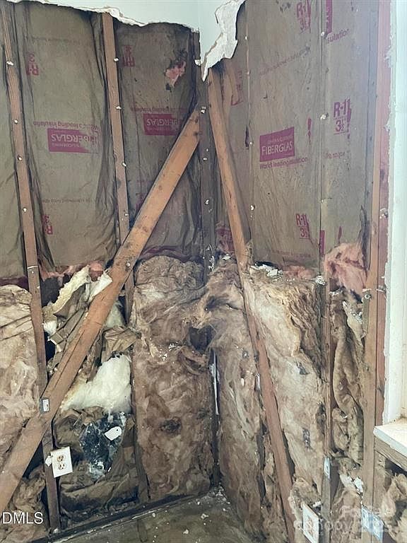 1124 Riverside Dr Charlotte, NC 28214 - Thumbnail 5