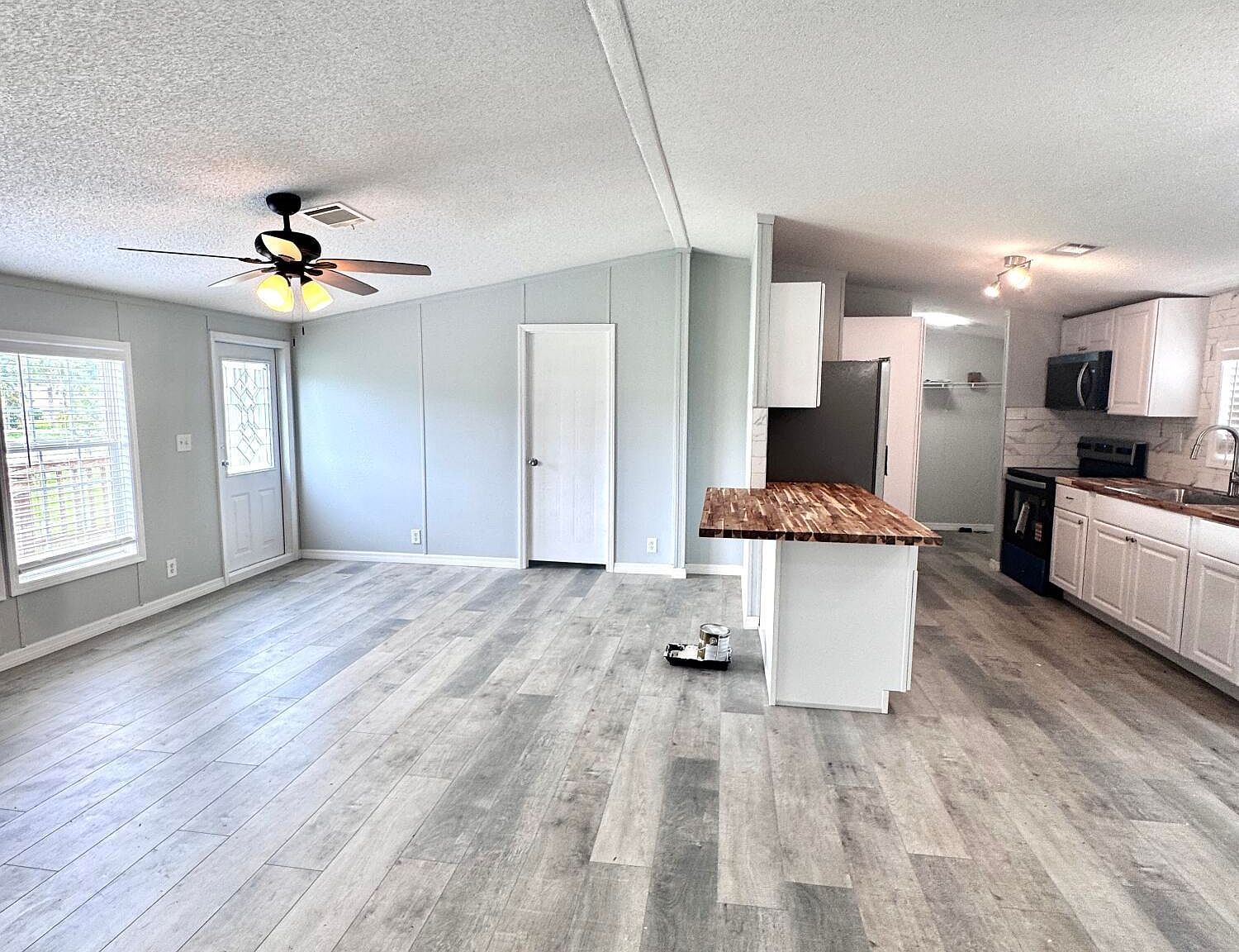 1067 Palm Ct Okeechobee, FL 34974 - Thumbnail 5