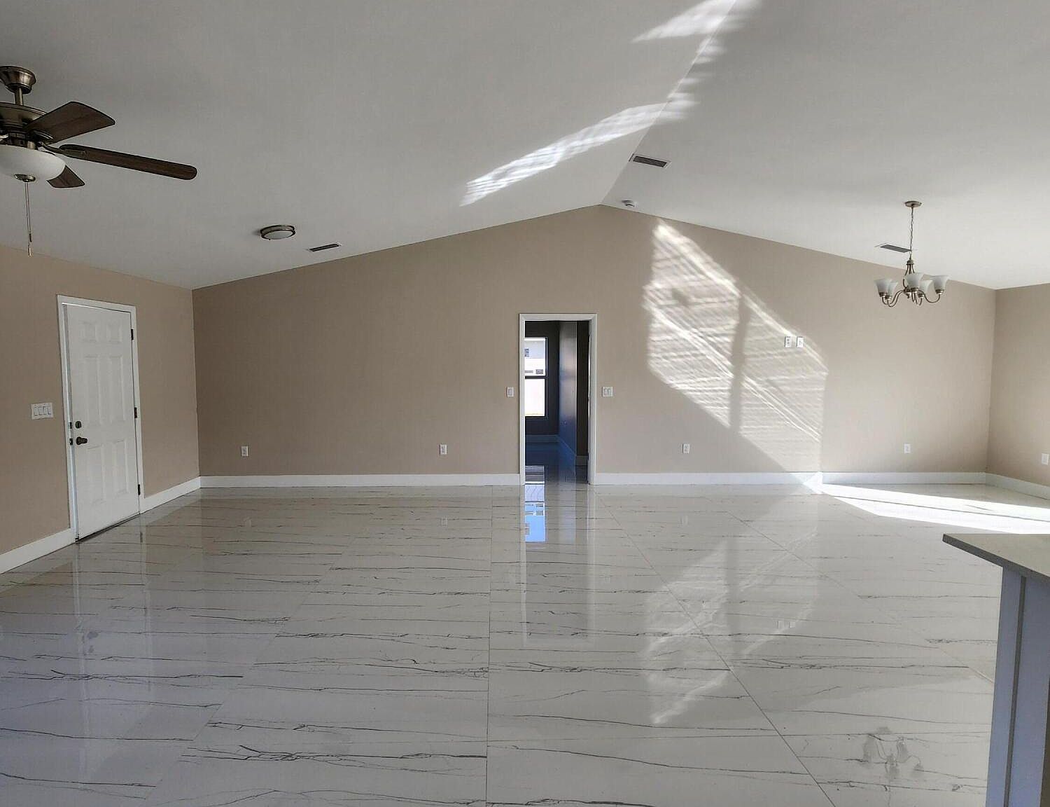 956 SE 39th Ter Okeechobee, FL 34974 - Thumbnail 5