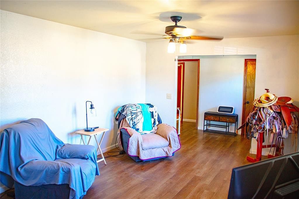 2105 Bonnycastle Ln Yukon, OK 73099 - Thumbnail 5