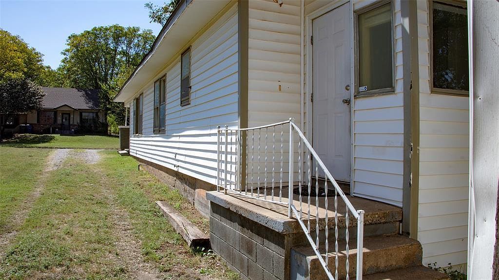1124 W Missouri Ave Chickasha, OK 73018 - Thumbnail 5