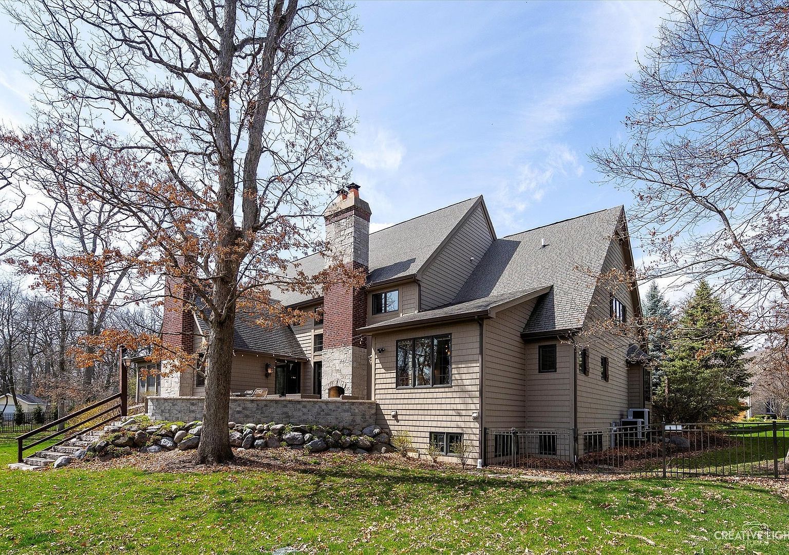 211 Burr Oak Cir Elgin, IL 60123 - Thumbnail 5