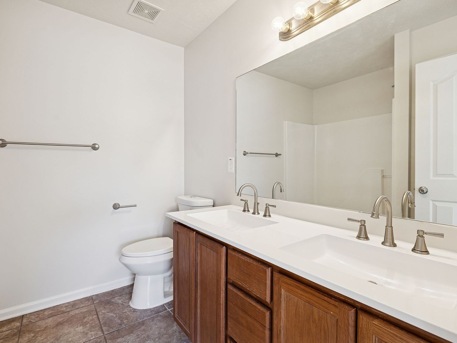 3741 Southbend Dr Murfreesboro, TN 37128 - Thumbnail 5