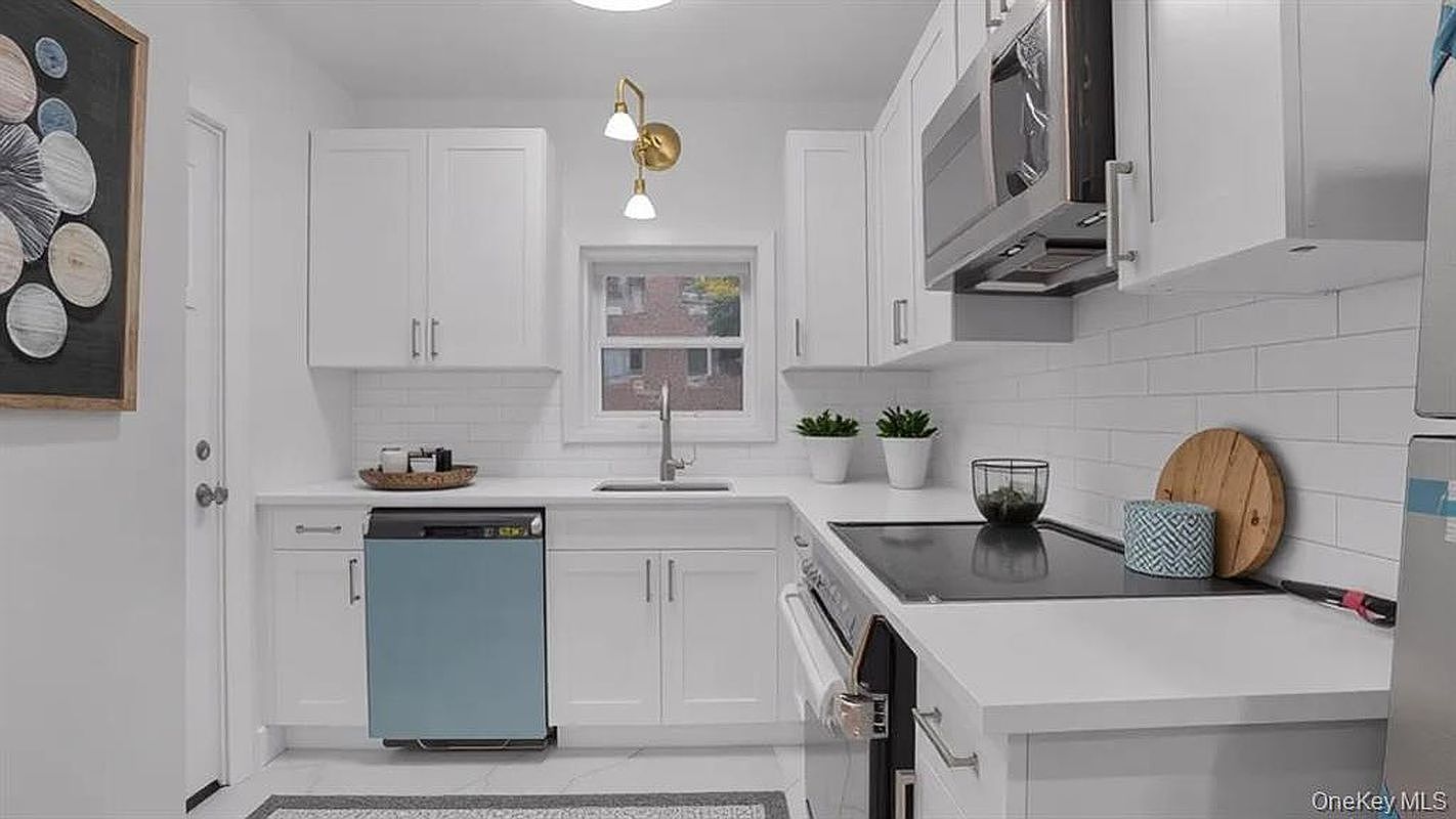 679 E 221st St #4 Bronx, NY 10467 - Thumbnail 5