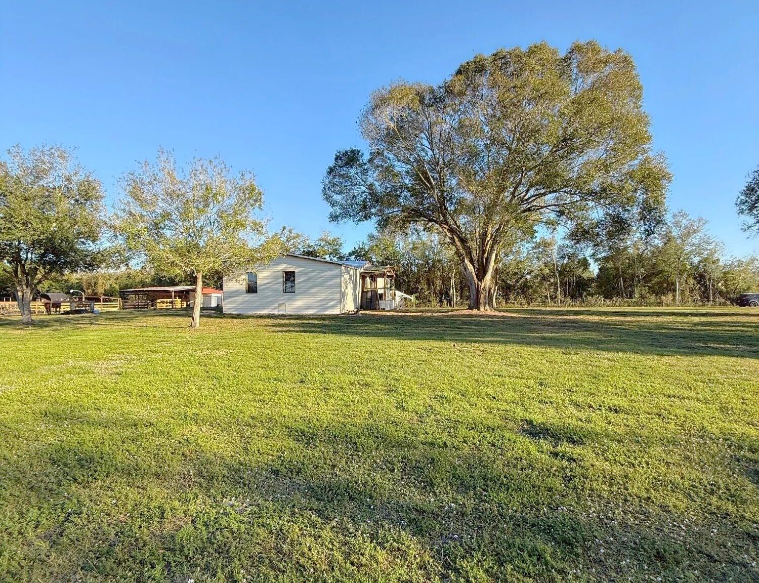 5062 NE 122nd Dr Okeechobee, FL 34972 - Thumbnail 5