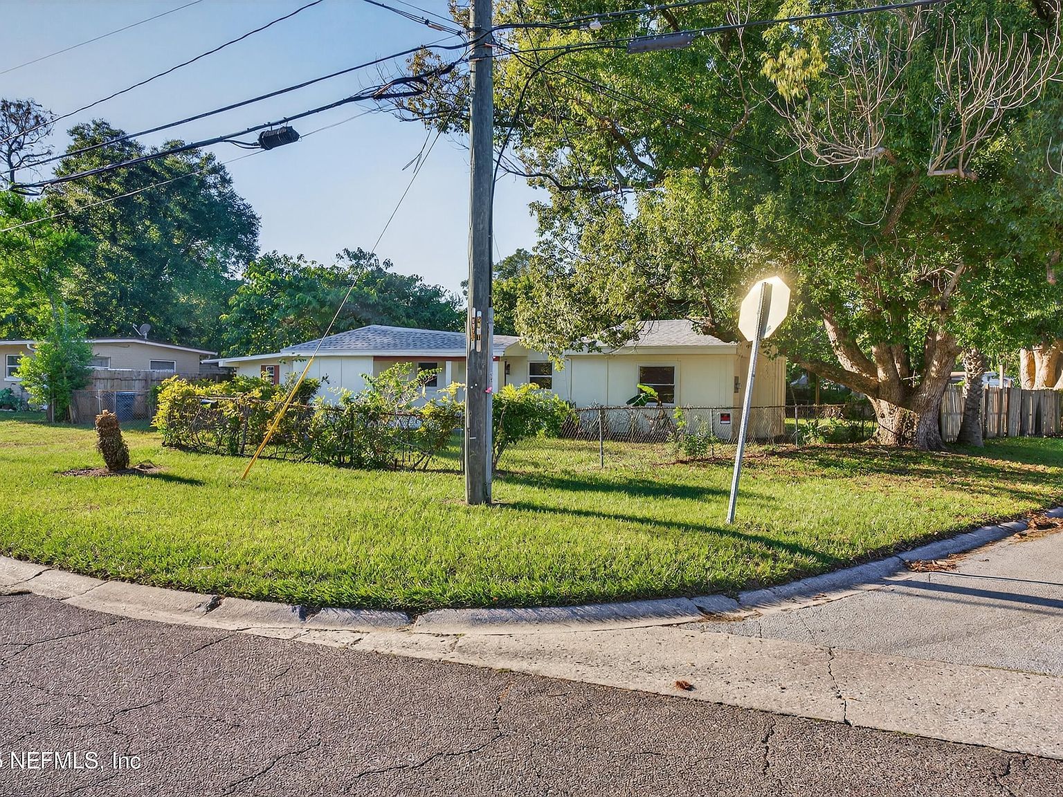 6923 King Arthur Rd N Jacksonville, FL 32211 - Thumbnail 5