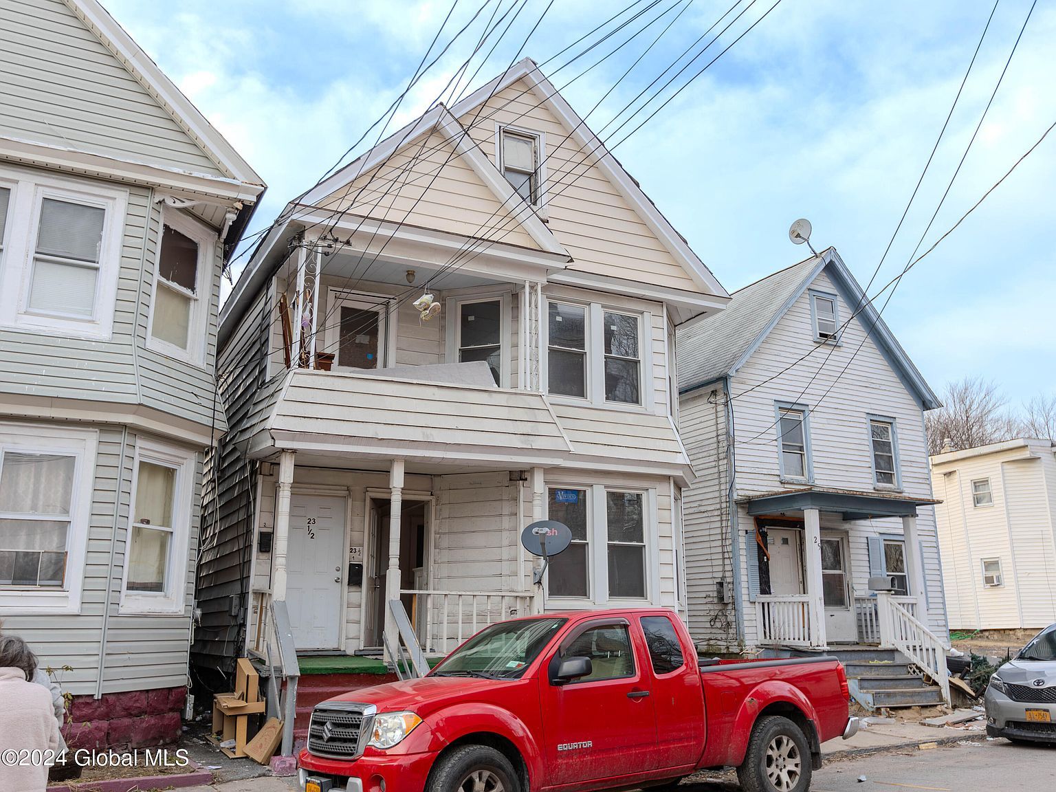 23 1/2 Moyston St Schenectady, NY 12307 - Thumbnail 5