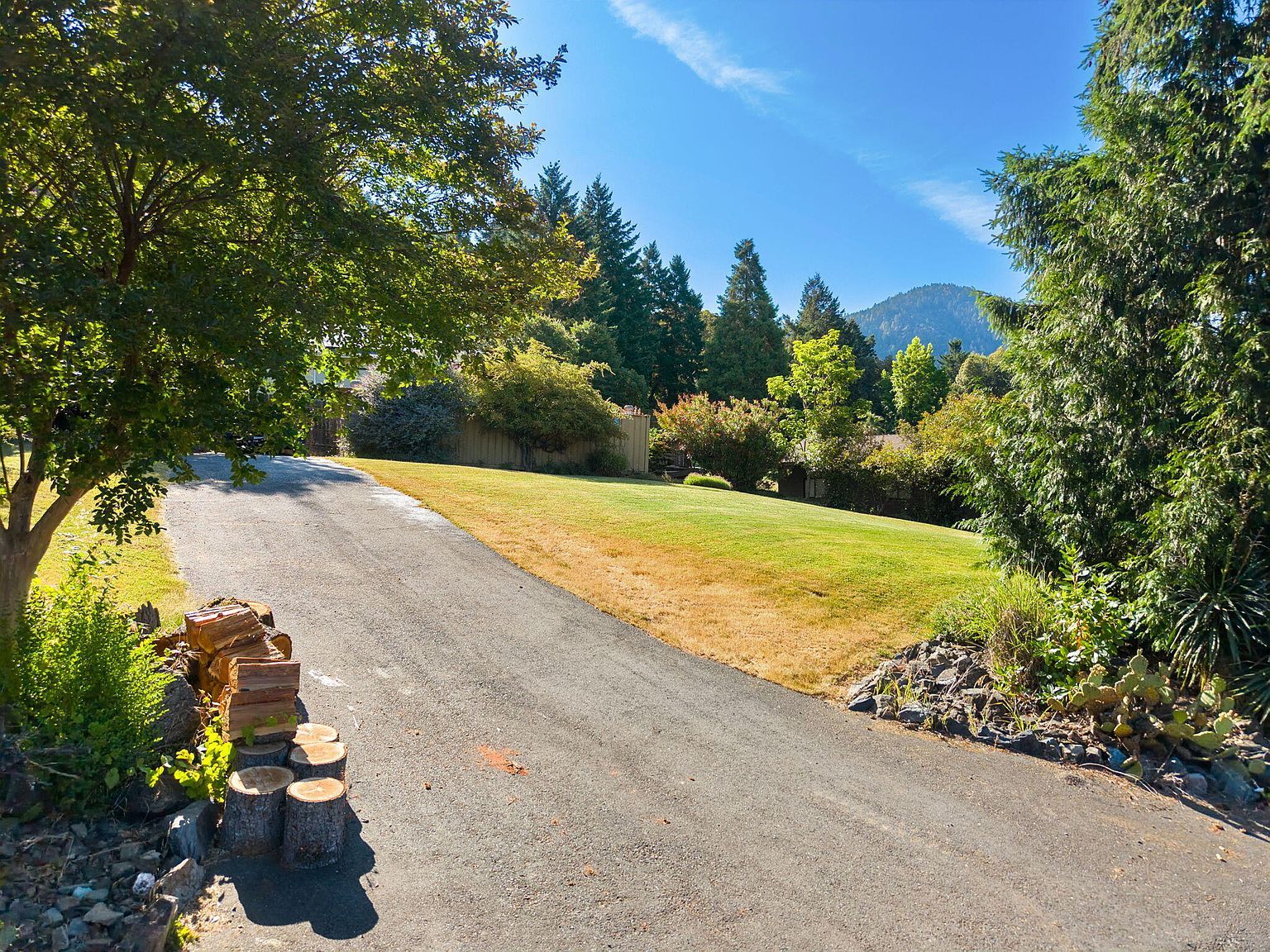 475 Forest View Dr Willow Creek, CA 95573 - Thumbnail 5