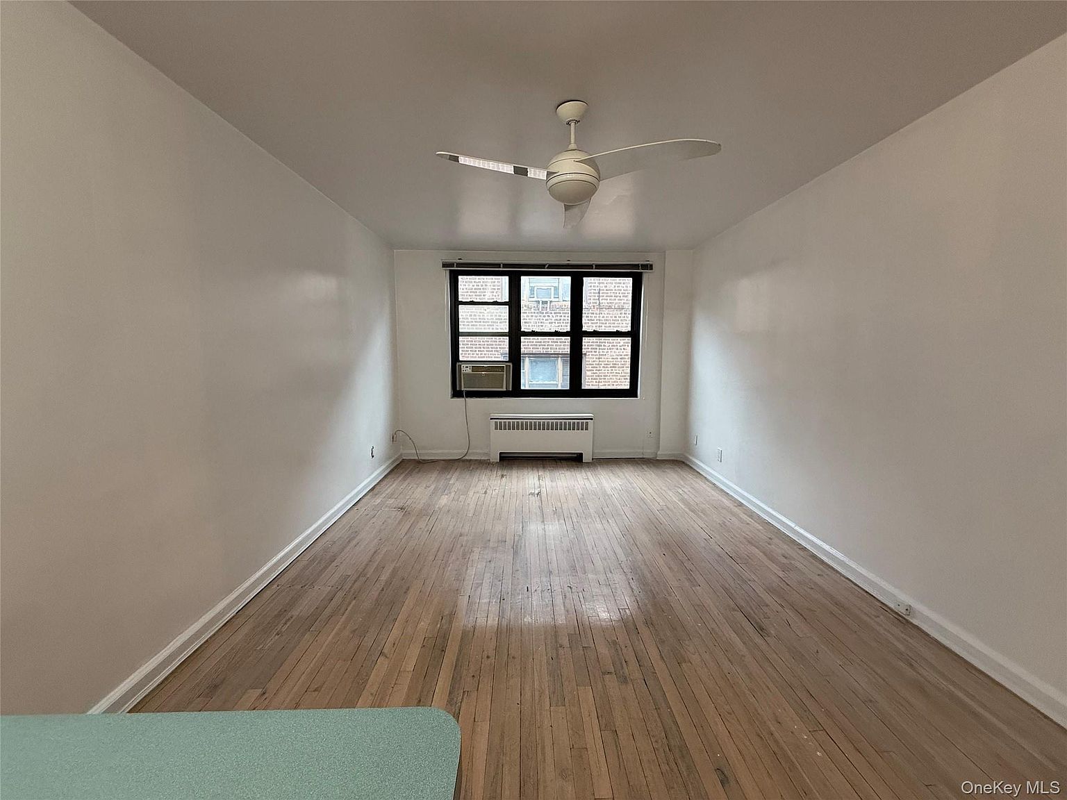 15 Canterbury Rd APT D13 Great Neck, NY 11021 - Thumbnail 5