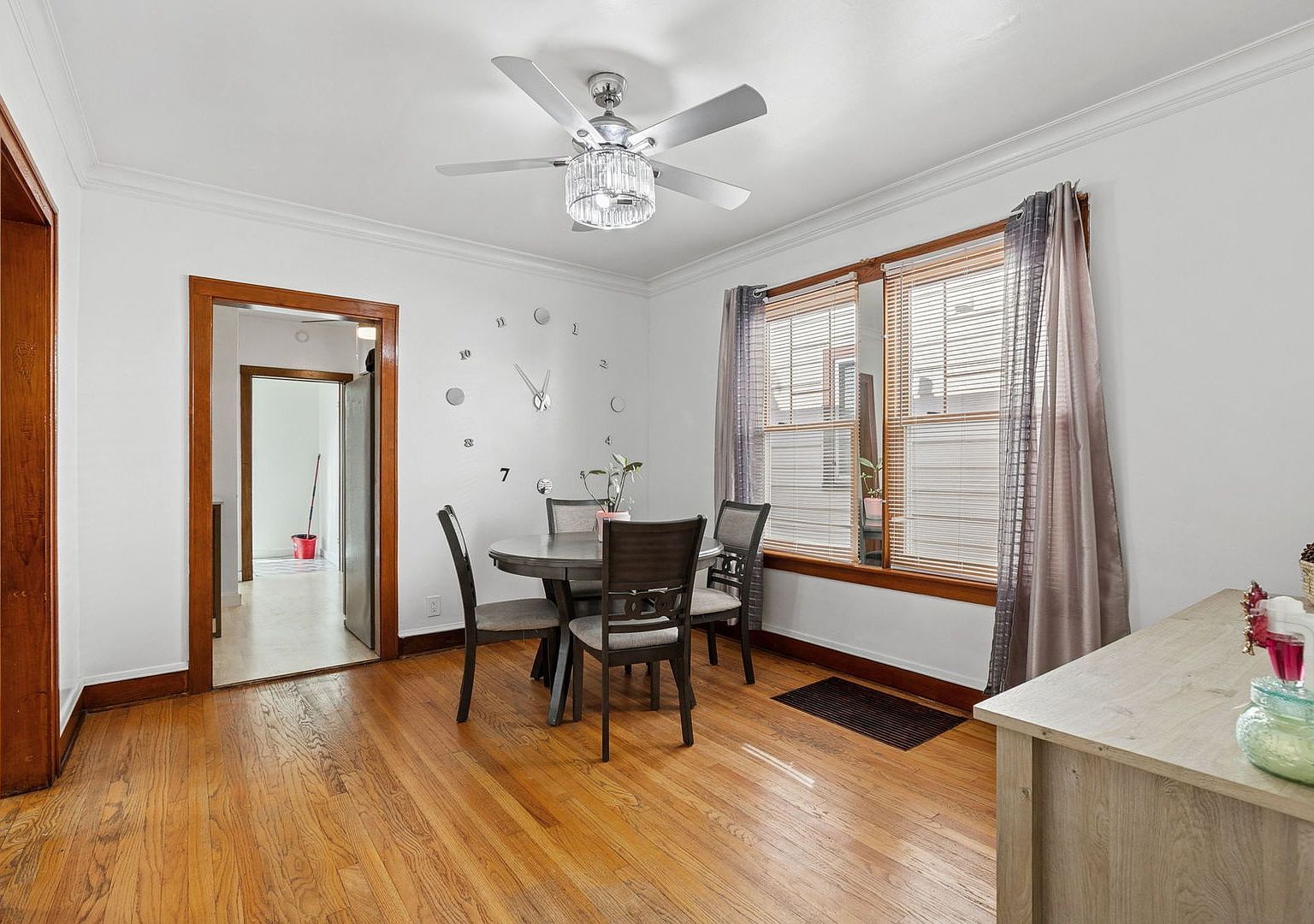 1536 Kenilworth Ave Berwyn, IL 60402 - Thumbnail 5