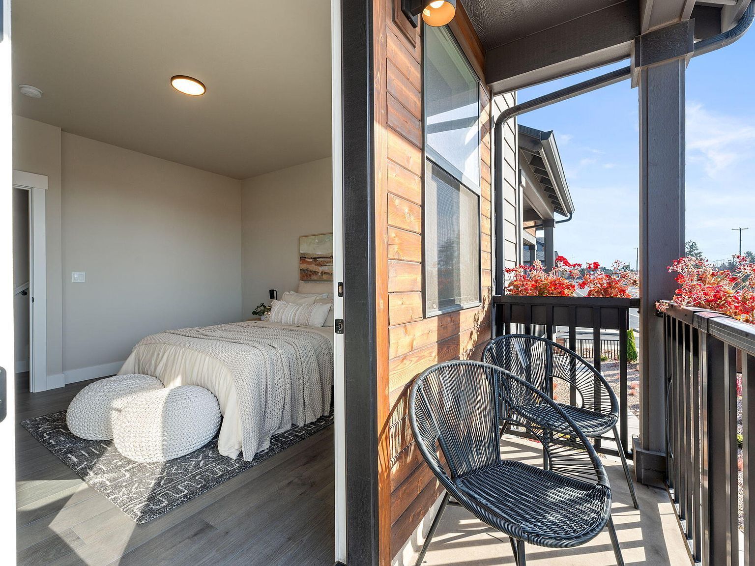 20532 NE Empire Ave Bend, OR 97701 - Thumbnail 5